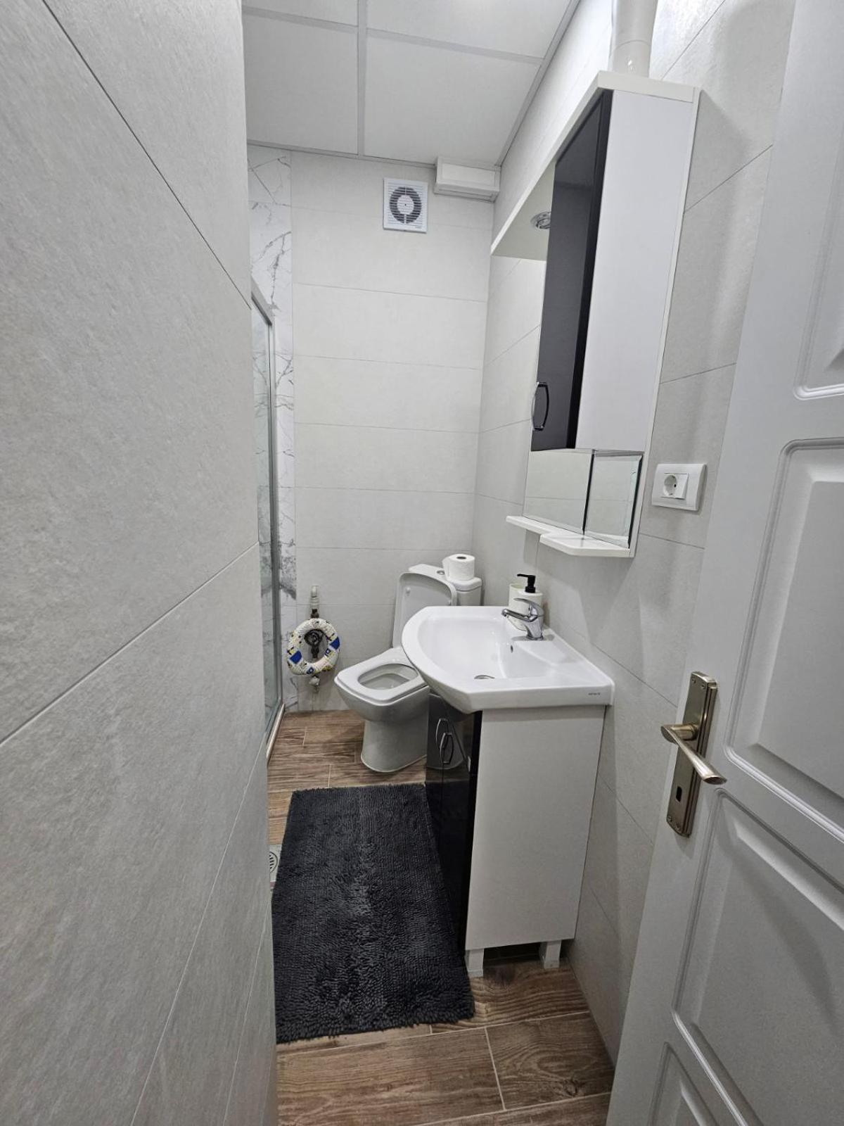 Aurelia Apartment โอครีด ภายนอก รูปภาพ